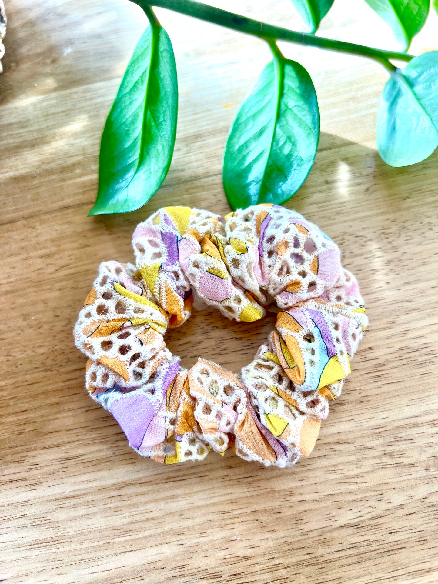 Chouchou bohème – chouchou cheveux coloré fait main