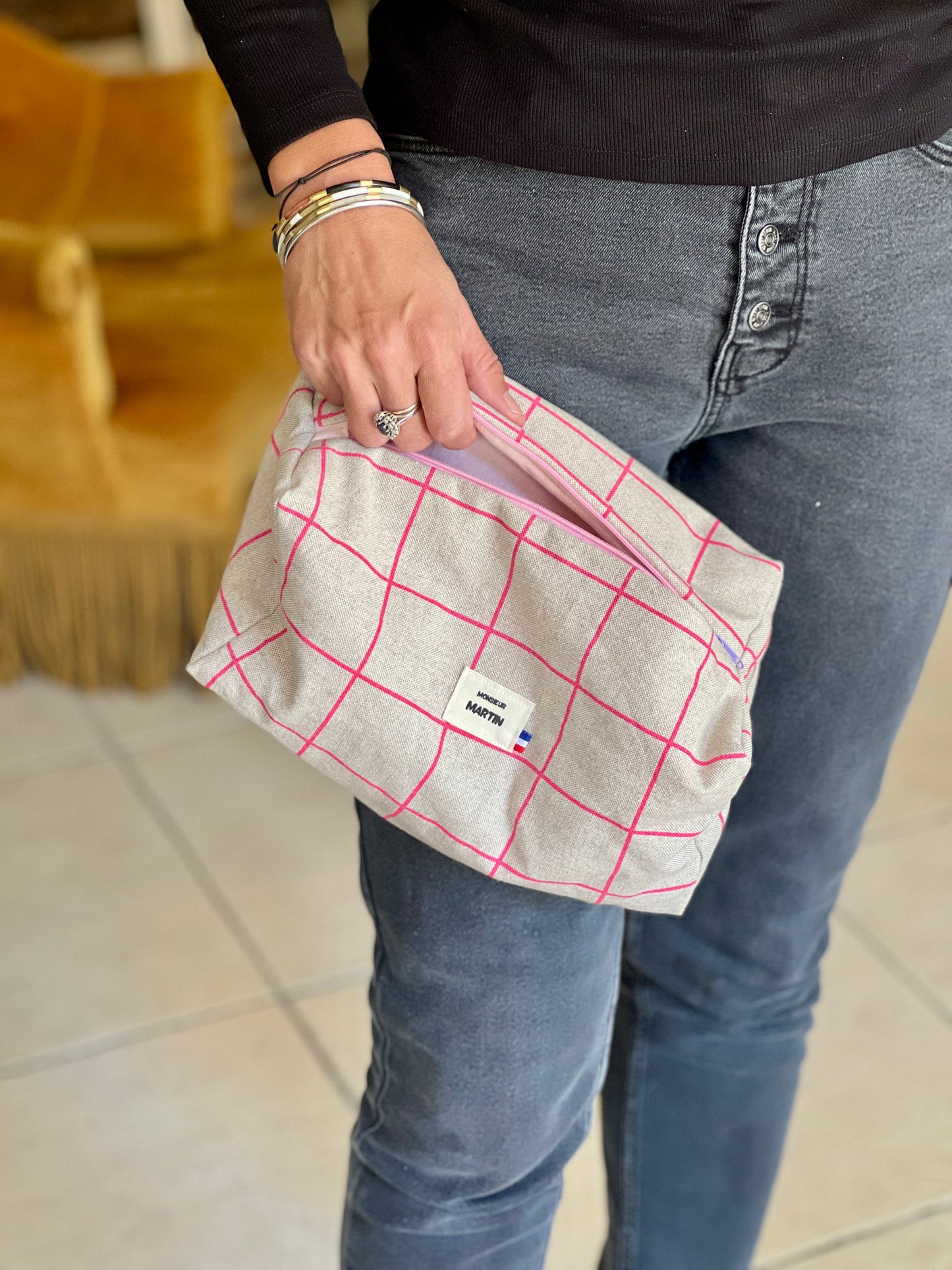 Trousse Billie – Grande trousse rectangulaire en lin à carreaux rose