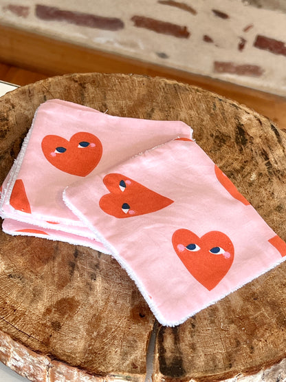 Lingettes lavables en coton de bambou bio – Tons orangé et rose avec cœurs