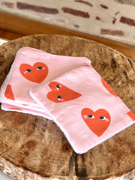 Lingettes lavables en coton de bambou bio – Tons orangé et rose avec cœurs