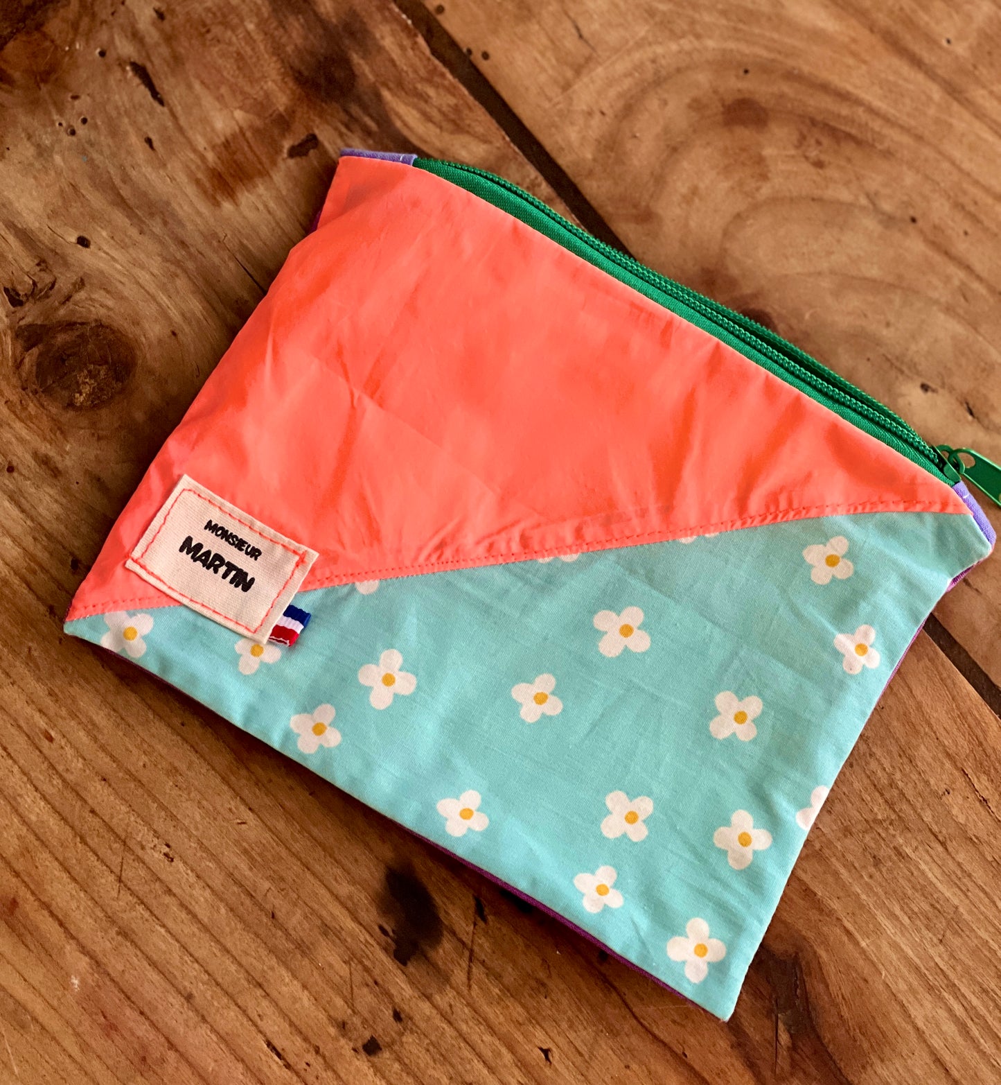 Petite trousse Louisette marguerites – Pochette écoresponsable en tissu recyclé K-Way et coton