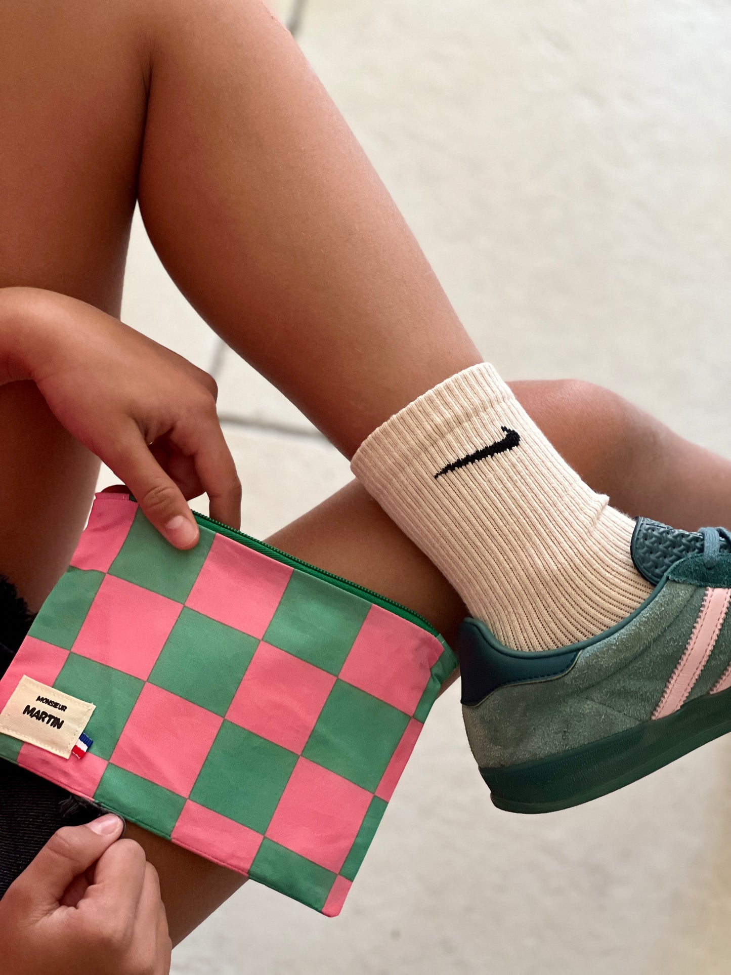 Petite trousse Louisette matelassée – Pochette en coton colorée rose et vert