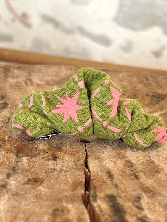 🌸 Barrette à Clip en Double Gaze – Vert & Rose Doux