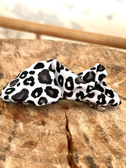 🐆 Barrette à Clip Léopard – Élégance Sauvage & Style Assuré